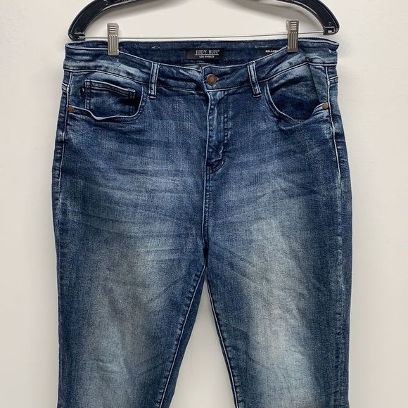 Judy Blue Shelly High Rise Relaxed Fit Denim Blue Jeans Size 15 / 32 - Picture 8 of 14